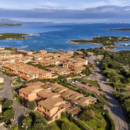 D4-i1 By Interhome Apartamento Golfo Aranci
